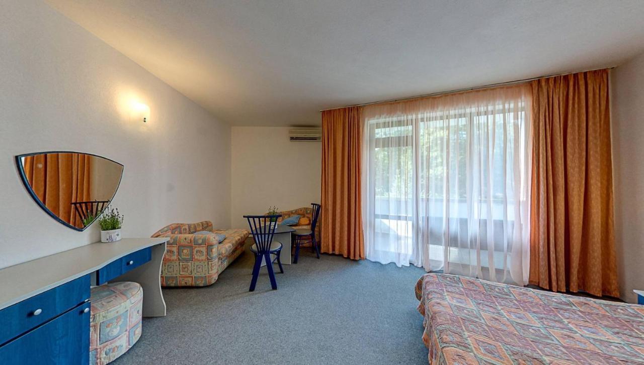 Elmar Hotel Kiten  Eksteriør bilde